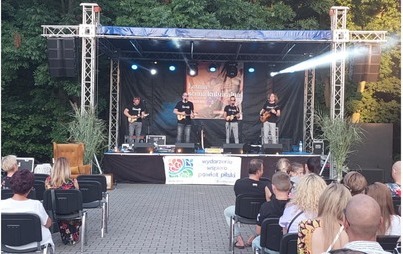 Zdjęcie do Letnia scena kulturalna. Wiecz&oacute;r w styu BOHO